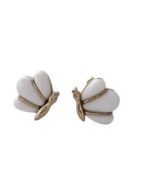 Avon Vintage Gatsby White & Gold Tone Butterfly Stud Pierced 1/2" Earrings